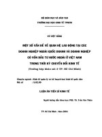 Một số vấn đề về quan hệ lao động tại các doanh nghiệp ngoài quốc doanh và doanh nghiệp có vốn đầu tư nước ngoài ở việt nam trong thời kỳ chuyển đổi k