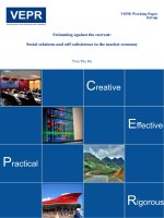 Bơi ngược dòng các quan hệ xã hội và hoạt động sinh tồn trong nền kinh tế thị trường