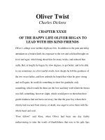 Tài liệu LUYỆN ĐỌC TIẾNG ANH QUA TÁC PHẨM VĂN HỌC-Oliver Twist -Charles Dickens -CHAPTER 32 pptx