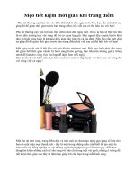 Tài liệu Mẹo tiết kiệm thời gian khi trang điểm doc