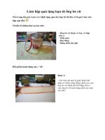 Tài liệu Làm hộp quà tặng bạn từ ống bơ cũ docx