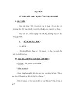 Tài liệu LỄ PHÉP VỚI ANH CHỊ NHƯỜNG NHỊN EM NHỎ docx