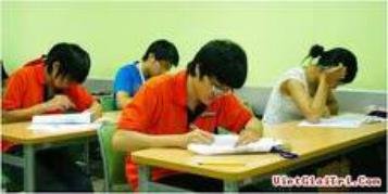 Tài liệu Bộ đề thi trắc nghiệm triết học docx