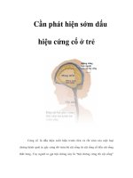 Tài liệu Cần phát hiện sớm dấu hiệu cứng cổ ở trẻ pptx