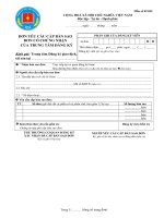 Tài liệu Mẫu số 05 HD: Đơn yêu cầu cấp bản sao đơn có chứng nhận của Trung tâm Đăng ký doc