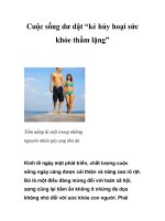 Tài liệu Cuộc sống dư dật “kẻ hủy hoại sức khỏe thầm lặng” pdf