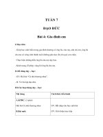 Tài liệu Đạo đức lớp 1 - TUẦN 7 - ĐẠO ĐỨC - Bài 4: Gia đình em docx