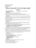 Song co dao duc va tuan theo PL