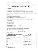 Bài 13: Cắm hoa trang trí