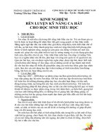 SKKN: Rèn luyện kỹ năng ca hát cho HS Tiểu học