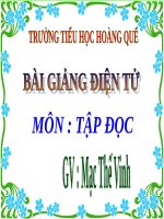 Đôi giầy ba ta màu xanh