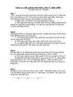 Kiểm tra chất lượng môn vật lí lớp 11 năm 2009