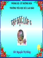 Buôn Chư Lênh đón cô giáo