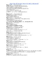 bai tap ve PT bac hai chua tham so.