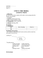 Tài liệu Tieng Anh 9 Tiet 35