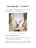 Làm gì khi sếp... 