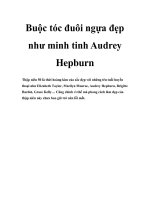 Tài liệu Buộc tóc đuôi ngựa đẹp như minh tinh Audrey Hepburn docx