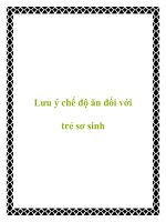Tài liệu Lưu ý chế độ ăn đối với trẻ sơ sinh docx