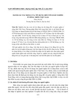 Tài liệu ĐÁNH GIÁ TÁC ĐỘNG CỦA TÍN DỤNG ĐỐI VỚI GIẢM NGHÈO Ở NÔNG THÔN VIỆT NAM pot