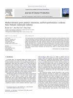 Nhu cầu thị trường, đổi mới sản phẩm xanh thân thiên môi trường, và hoạt động công ty: bằng chứng từ các ngành công nghiệp xe máy Việt Nam