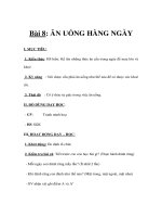 Tài liệu TNXH 1 - Bài 8: ĂN UỐNG HÀNG NGÀY doc
