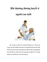 Tài liệu Bất thường đường huyết ở người cao tuổi pptx