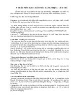 Tài liệu NĂM THẮC MẮC KHI CHĂM SÓC RĂNG MIỆNG CỦA TRẺ pdf