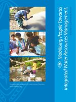 Tài liệu Mobilising People Towards Integrated Water Resources Management doc
