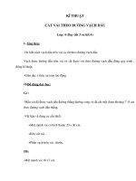 Tài liệu KĨ THUẬT - CẮT VẢI THEO ĐƯỜNG VẠCH DẤU pdf