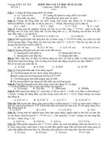 Tài liệu Đề thi Vật lý học kỳ 2 của lớp 12 docx