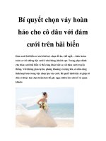 Bí quyết chọn váy hoàn hảo cho cô dâu với đám cưới trên bãi biển doc