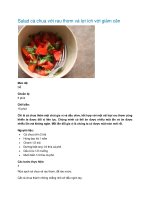 Salad cà chua với rau thơm và lợi ích với giảm cân doc