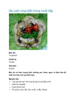 Gà cuộn rong biển trứng muối hấp pptx