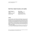 Bank Runs, Deposit Insurance, and Liquidity pptx