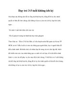 Dạy trẻ 3-5 tuổi không ích kỷ docx