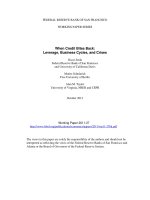 When Credit Bites Back: Leverage, Business Cycles, and Crises pptx