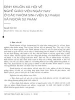định khuôn xã hội về nghề giáo viên ngày nay ở các nhóm sinh viên sư phạm và ngoài sư phạm