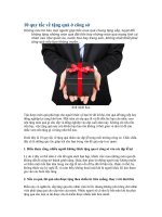 10 quy tắc về tặng quà ở công sở