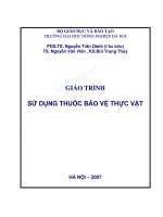 sử dụng thuốc bảo vệ thực vật