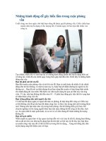 những hành động dễ gây hiểu lầm trong cuộc phỏng vấn