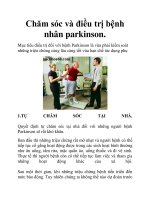 Chăm sóc và điều trị bệnh nhân parkinson. potx