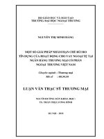 Một số giải pháp nhằm hạn chế rủi ro của hoạt động cho vay ngoại tệ tại ngân hàng thương mại cổ phần ngoại thương việt nam
