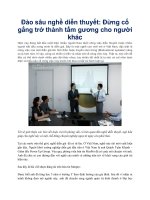 Đào sâu nghề diễn thuyết: Đừng cố gắng trở thành tấm gương cho người khác potx