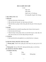 Bai 13. Kieu ban ghi-Lop11