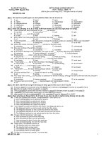 Đề và Đ.A thi Anh 11 giữa kỳ I (2009 - 2010) THPT Nguyễn Trãi