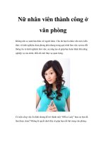 Nữ nhân viên thành công ở văn phòng pdf