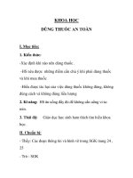 KHOA HỌC DÙNG THUỐC AN TOÀN docx