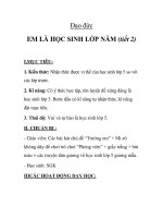 Đạo đức EM LÀ HỌC SINH LỚP NĂM (tiết 2) pptx