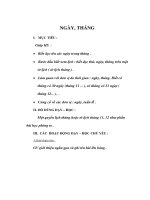 Giáo án Toán lớp 2 - NGÀY, THÁNG potx