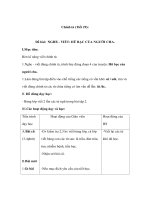 Chính tả lớp 3 - NGHE - VIẾT: NHÀ RÔNG Ở TÂY NGUYÊN potx